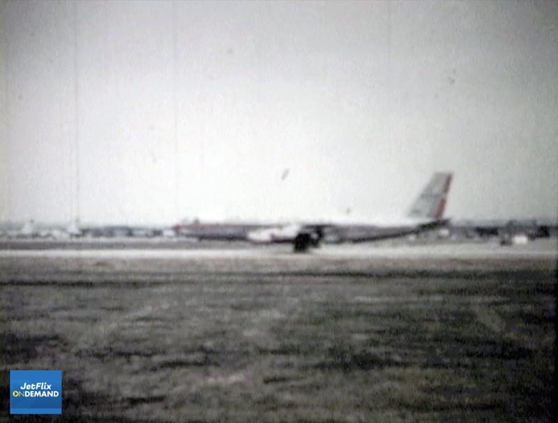 American Airlines Boeing 707 front nose gear stuck landing accident Carswell AFB