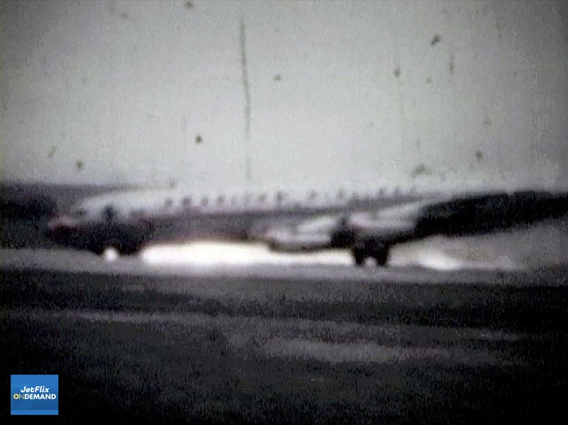 American Airlines Boeing 707 front nose gear stuck landing accident Carswell AFB