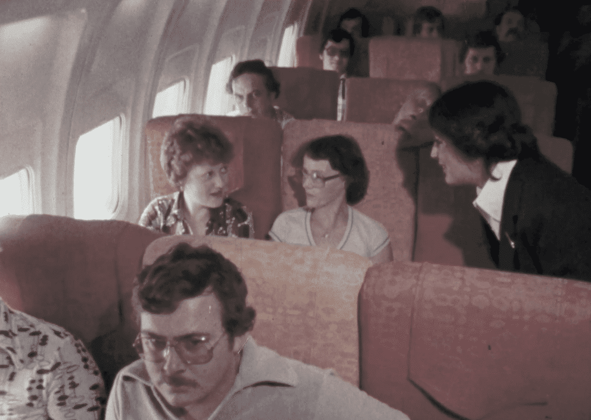 Boeing 727-100 cabin view in Quebecair 1978 promo movie