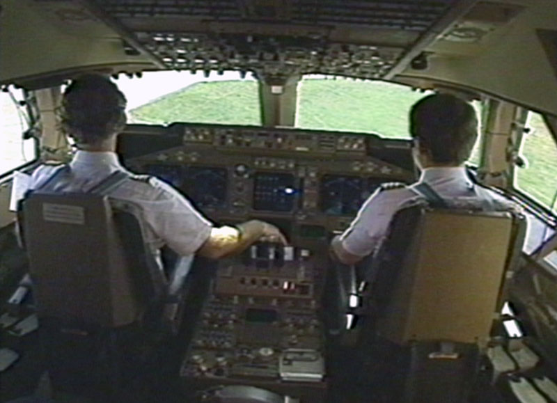 Canadian Airlines International Boeing 747-400 cockpit